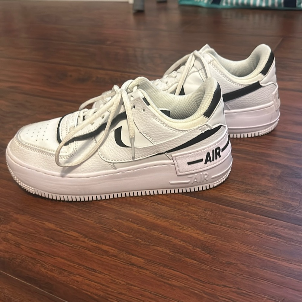 Nike Women's White and Black Air Force 1 Shadow Sneakers